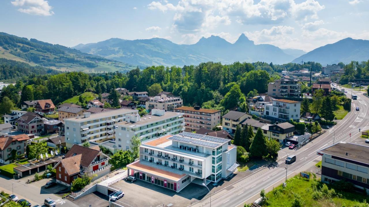 Anstatthotel Goldau - Self-Check-In Exterior foto